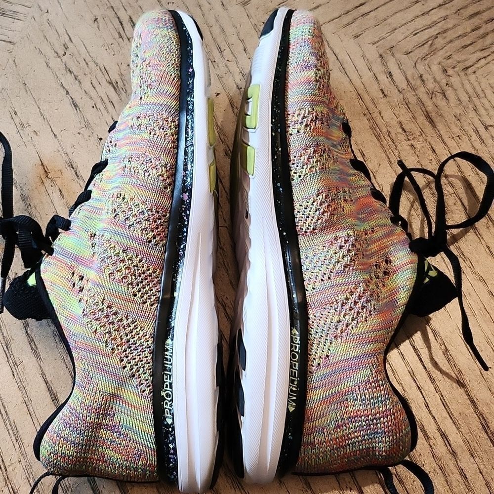 Apl Pro Techloom Flyknit Running Shoe Size 7.5 - image 4